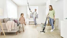 Tyčový vysavač Bosch BCH3K2801 šedá barva
