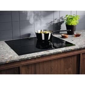 Indukční varná deska Electrolux LIR60433 černá barva

