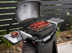 Gril zahradní plynový Weber Q 2800N+ Premium Stand černý

 obrázek produktu 5 z 8