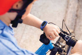 Fitness náramek Fitbit Ace 3 modrý/zelený

 obrázek produktu 5 z 5