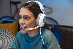 Headset Corsair HS65 Surround bílý

 obrázek produktu 9 z 10