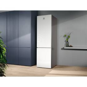 Chladnička s mrazničkou Electrolux LNT7ME36G2 bílá

 obrázek produktu 10 z 11