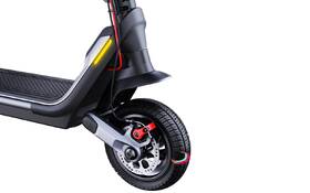 Elektrická koloběžka Segway P100SE 

 obrázek produktu 18 z 25