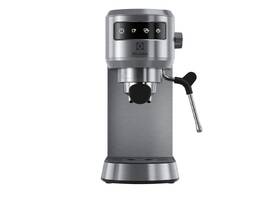 Pákový kávovar Electrolux E6EC1-6ST 

 obrázek produktu 3 z 17