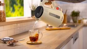 Rychlovarná konvice Bosch TWK1M127 krémová

 obrázek produktu 6 z 9