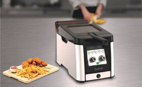 Fritéza Tefal Clear Duo FR600D10 

 obrázek produktu 6 z 25