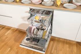 Myčka nádobí Gorenje GS673B60W bílá barva
