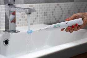 Zubní kartáček Concept ZK4040 bílý

 obrázek produktu 7 z 9