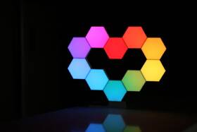 Stolní LED lampička Cololight Plus, modulární, Wi-Fi, se 3 bloky - HomeKit Verze 

 obrázek produktu 5 z 8