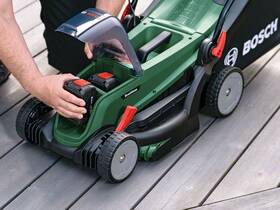 Sekačka Bosch UniversalRotak 2x18V-37-550 (bez baterie) 

 obrázek produktu 5 z 8
