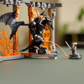 Stavebnice LEGO® Icons 10367 Knižní zarážka: Pán prstenů – Balrog™ 

 obrázek produktu 5 z 9