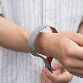 Popruh PGYTECH Camera Wrist Strap Air (Oak Grey) šedé

 obrázek produktu 2 z 3