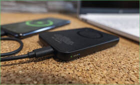 Powerbanka EMOS WI 521, 20W 5000 mAh černá

 obrázek produktu 16 z 24