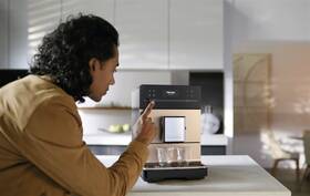 Automatický kávovar Miele CM 5510 Silence růžový/zlatý

 obrázek produktu 5 z 5