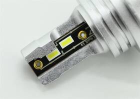 Autožárovka Compass LED CSP chip 12V H4 (2 ks) 

 obrázek produktu 3 z 5