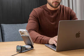 Bezdrátová nabíječka Epico Mag+ Foldable Charging Stand šedá

 obrázek produktu 4 z 7