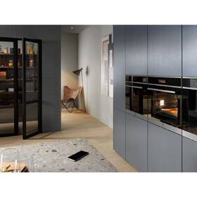 Trouba Electrolux EOB8S39WX černá/nerez

 obrázek produktu 6 z 7