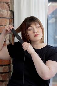 Žehlička na vlasy Remington S1370 Ceramic Straight 215 černá

 obrázek produktu 8 z 10
