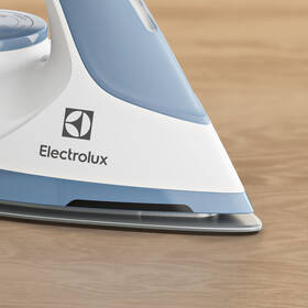 Žehlicí systém Electrolux E5ST1-2DB bílá/modrá

 obrázek produktu 4 z 6