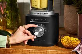 Stolní mixér KitchenAid 5KSB2073EBM černý

 obrázek produktu 6 z 6