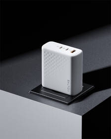 Nabíječka do sítě Voltme Revo 140 2xUSB-C, 1xUSB-A 140W bílá

 obrázek produktu 3 z 3