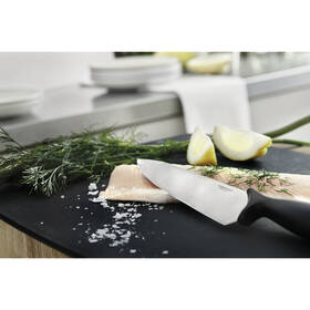 Nůž Fiskars 21 cm 

 obrázek produktu 3 z 3