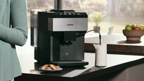 Automatický kávovar Siemens TP517R03 černá barva
