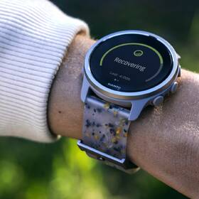 Chytré hodinky Suunto 5 Peak - Ridge Sand Multicolor 

 obrázek produktu 7 z 7
