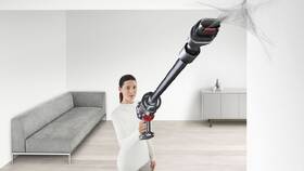 Tyčový vysavač Dyson V10 Total Clean stříbrný

 obrázek produktu 6 z 9
