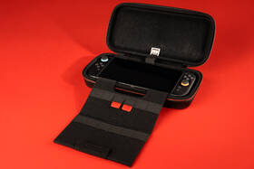 Pouzdro Nacon NS2 Traveler Deluxe Case černé

 obrázek produktu 15 z 15