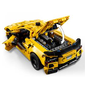 Stavebnice LEGO® Technic 42205 Chevrolet Corvette Stingray 

 obrázek produktu 7 z 9