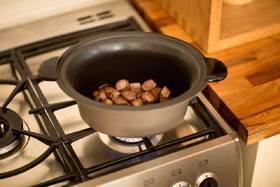 Pomalý hrnec s odnímatelným kastrolem RUSSELL HOBBS 22740-56 nerez

 obrázek produktu 3 z 6