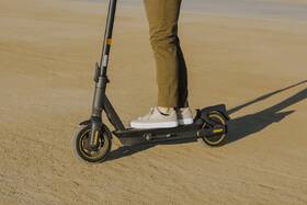 Elektrická koloběžka Segway MAX G2 E 
