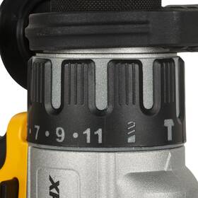 Aku vrtačka Dewalt DCD996NT (bez baterie) 

 obrázek produktu 7 z 8