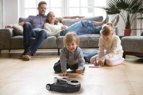 Robotický vysavač Hoover HGO710 011 
