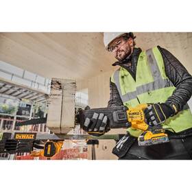 Přímočará pila Dewalt DCS386H2T (s baterií) 

 obrázek produktu 5 z 6