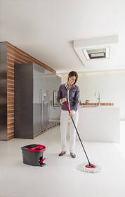 Mop sada Vileda Easy Wring and Clean (Easy Mocio set) (140825) 

 obrázek produktu 14 z 14