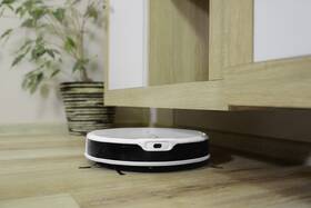 Robotický vysavač Concept VR3350 bílá barva
