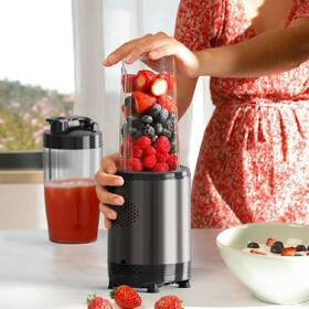 Stolní mixér Black+Decker BXJB1203E TO-GO černý

 obrázek produktu 1 z 4