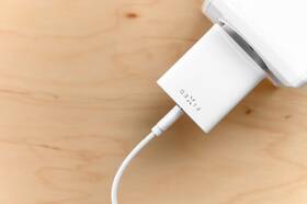 Nabíječka do sítě FIXED USB-C PD 20W + USB-C kabel 1m bílá

 obrázek produktu 2 z 3