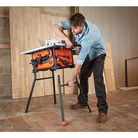 Pila stolní Black-Decker BES720-QS 1800W 

 obrázek produktu 2 z 4