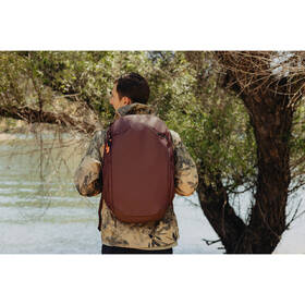 Batoh Peak Design Travel Backpack 30L vínový

 obrázek produktu 5 z 8