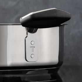 Kastrol s poklicí Tefal E3067045, 24 cm nerez

 obrázek produktu 4 z 9