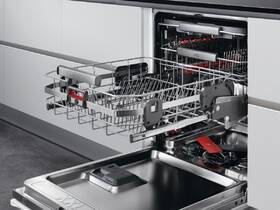 Myčka nádobí AEG FSE83800P 
