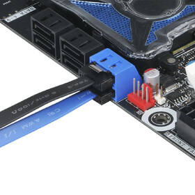 Kabel AKASA Super slim SATA  HDD/SSD 50cm modrý

 obrázek produktu 2 z 2