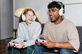 Headset SteelSeries Arctis Nova Pro Wireless X bílý

 obrázek produktu 16 z 19