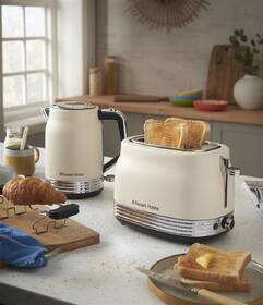 Rychlovarná konvice RUSSELL HOBBS 28640-70 Hanley Jasmine krémová

 obrázek produktu 16 z 18