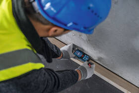 Laserový dálkoměr Bosch GLM 40-31 

 obrázek produktu 7 z 7