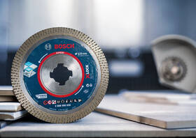 Řezný kotouč Bosch Expert 2.608.900.657 

 obrázek produktu 2 z 2
