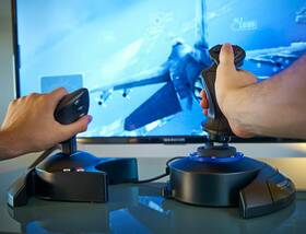 Joystick Thrustmaster T. Flight Hotas 4 Ace Combat 7 pro PS4, PS4 PRO a PC 
